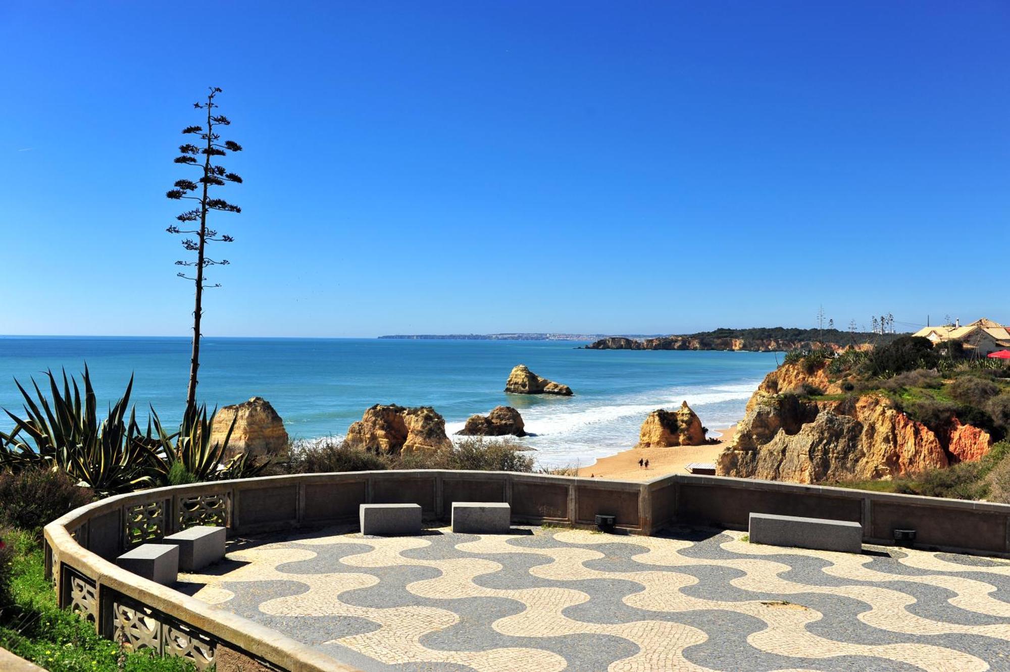 Bnb Homes Praia Da Rocha Beach Bright Apartment 50 M Away From The Ocean Portimão Kültér fotó